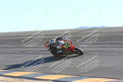 media/Nov-17-2024-CVMA (Sun) [[1fec520723]]/Race 11-Amateur Supersport Open/